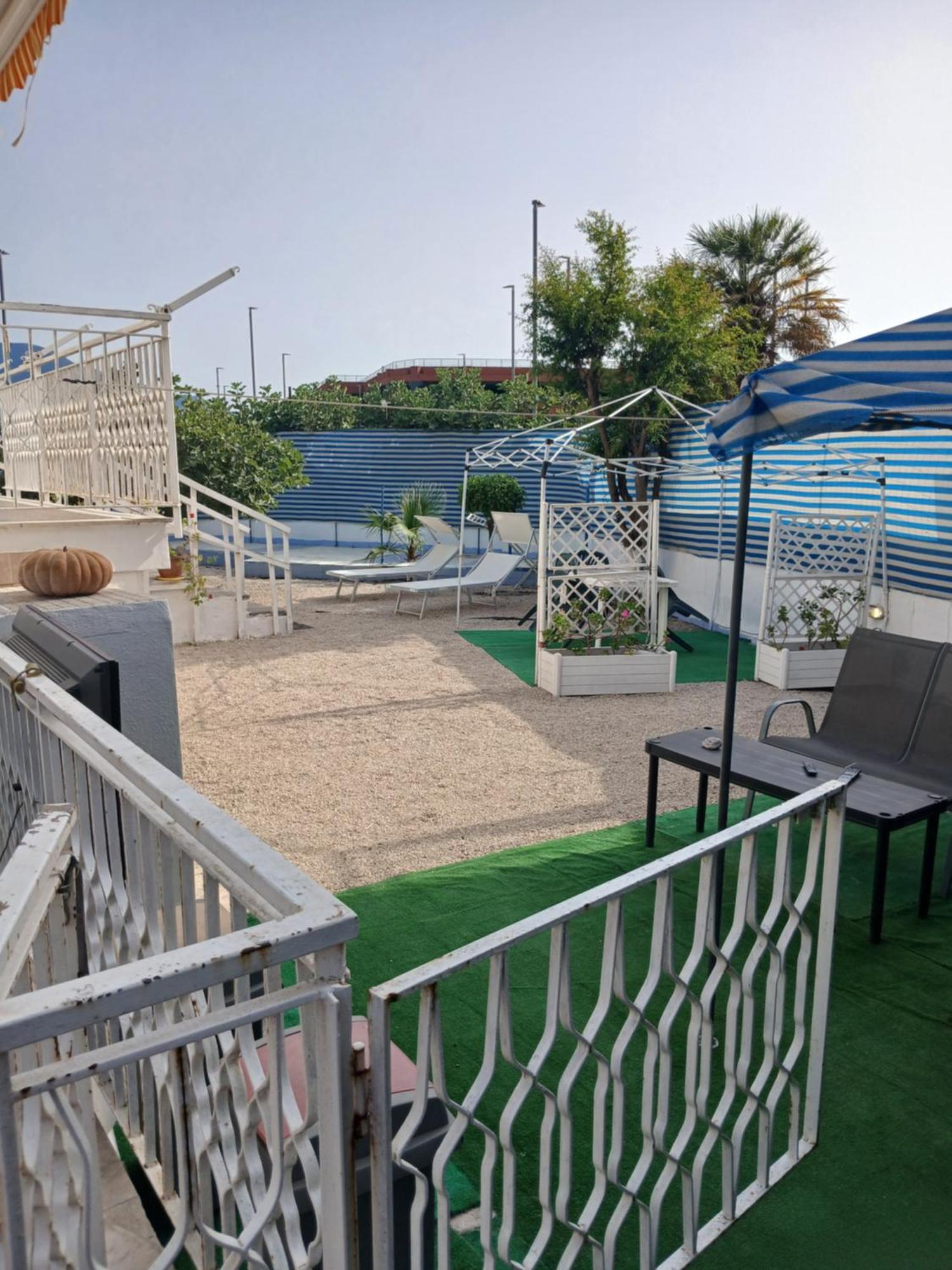 Garden Green Da Virna Torre Annunziata Bagian luar foto