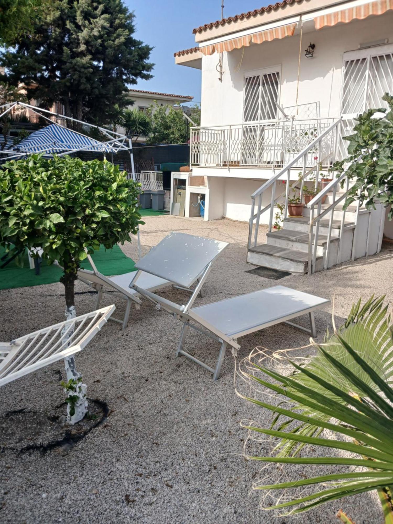 Garden Green Da Virna Torre Annunziata Bagian luar foto